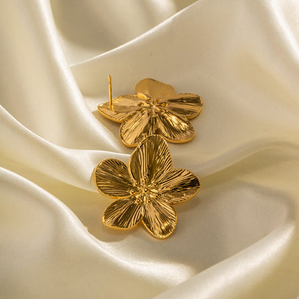 French Court Matte Retro Gold Stainless Steel Floral Metal Stud Earrings High Grade Earrings Earrings Accessories