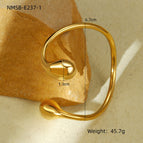 One Size / Gold Bracelet