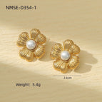 One Size / NMSE-D354-1 Four-Petal Flower Stud Earrings