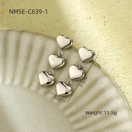 Retro Love 18K Gold Titanium Steel Earrings Five Pointed Star Special Interest Design High Sense Stainless Steel Studs