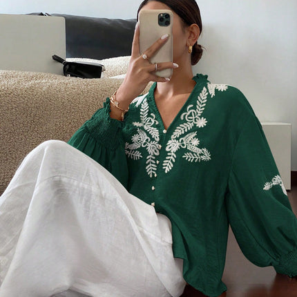 V neck Solid Color Machine Embroidery Pearl Single Breasted Lantern Long Sleeve Top