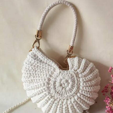 Miss Sparkling Hand-Crocheted Conch Shell Bag