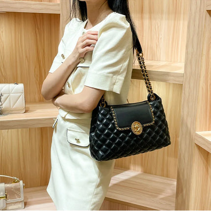 Luxury Genuine Leather Chain Shoulder Bag for Women | New Designer Large Capacity Underarm Handbag (Diamond Lattice)