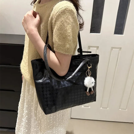 Retro Bag New Fashion Commuter Shoulder Bag | Large Capacity PU Leather Handbag (Casual Tote, Popular Gift, All Seasons)