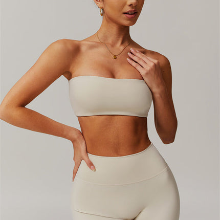 The Essence Sports Bra Shorts 2-Piece Set