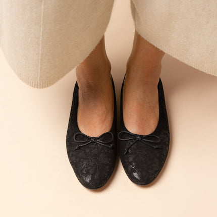 Amelie Black Floral