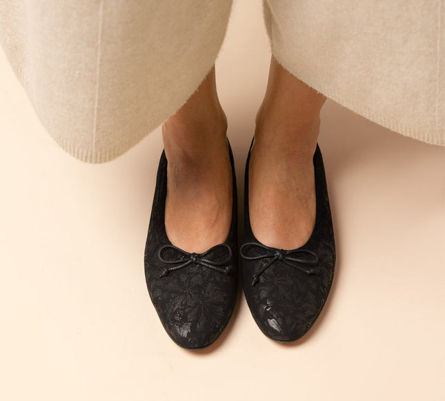 Amelie Black Floral