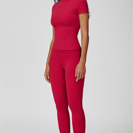 The Oasis T-shirt Leggings 2-Piece Set