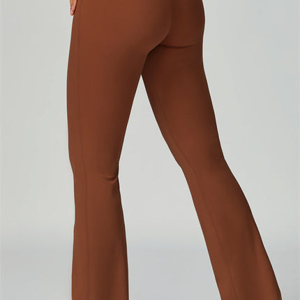 The Quest Flared Leggings