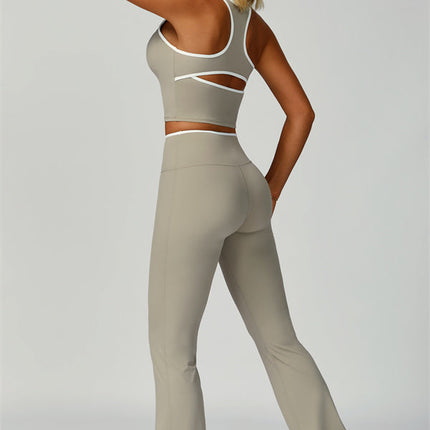 The Quest Flared Leggings