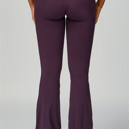 The Quest Flared Leggings