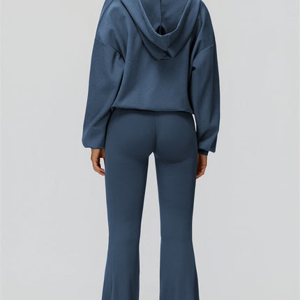 The Fyra Flared Leggings