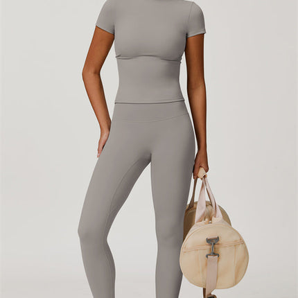 The Oasis T-shirt Leggings 2-Piece Set
