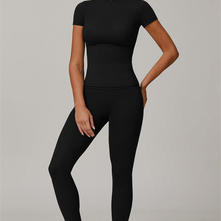 The Oasis T-shirt Leggings 2-Piece Set