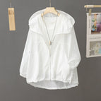 White / M