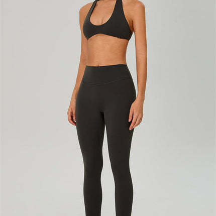 The Solid Sports Bra Leggings 2-Piece Set
