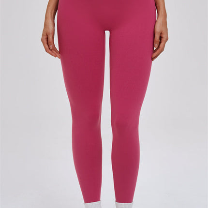 The Svelte Tank Top Leggings 2-Piece Set