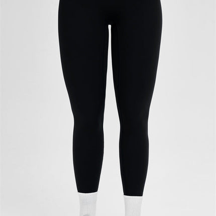 The Stride Crop Top Isabella Leggings 2-Piece Set