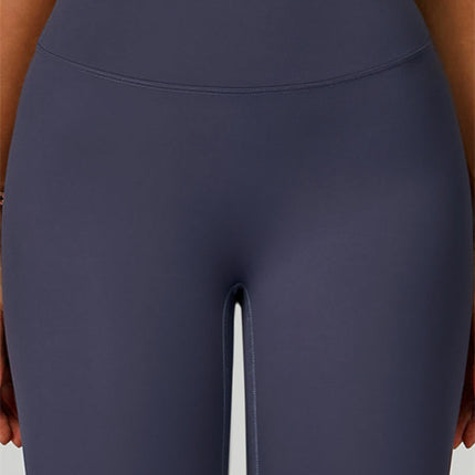 The Thrive Leggings
