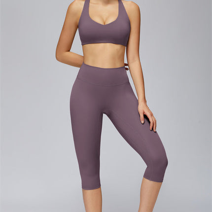 The FlexCore Capri Leggings