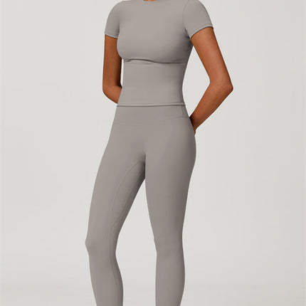 The Oasis T-shirt Leggings 2-Piece Set