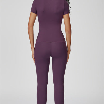 The Oasis T-shirt Leggings 2-Piece Set