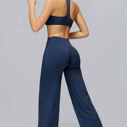 The FlexCore Sports Bra Flared Leggings 2-Piece Set