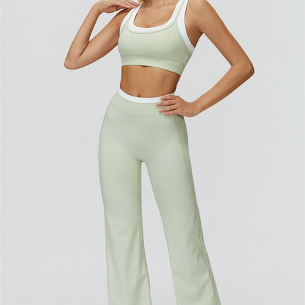 The Canyon Sports Bra Flared Leggings 2-Piece Set