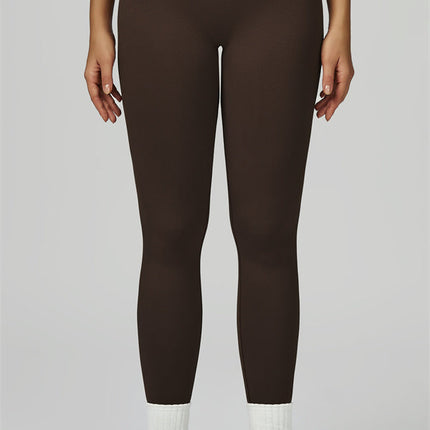 The Prime Crop Top Leggings 2-Piece Set