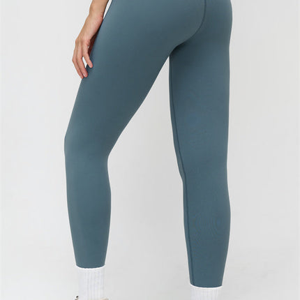The Stride Sports Bra Leggings 2-Piece Set