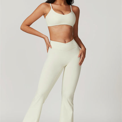 The Sophia Sports Bra Flares 2-Piece Set