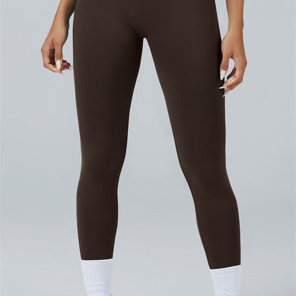 The Elevate Sports Bra Leggings 2-Piece Set