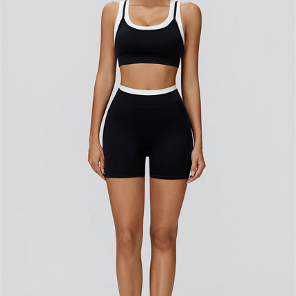The Canyon Sports Bra Shorts 2-Piece Set
