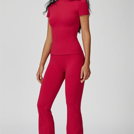 The Oasis T-shirt Flared Leggings 2-Piece Set