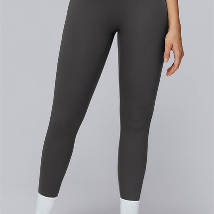 The Elle Form Leggings