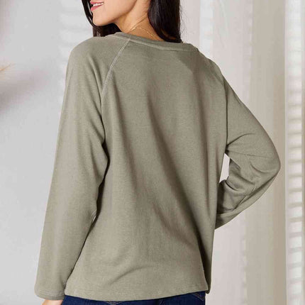Culture Code  Full Size V-Neck Long Sleeve Women T-Shirt