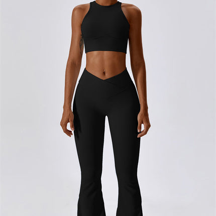 Penelope Sports Bra Flares 2-Piece Set