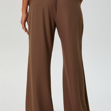 The Rush Off-shoulder T-shirt Sweatpants 2-Piece Set