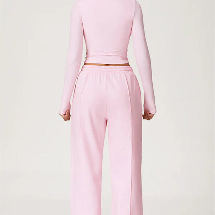 The Motion Crop Top Sweatpants 2-Piece Set