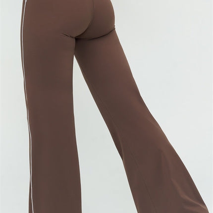 The Amara Crop Top Flared Leggings 2-Piece Set