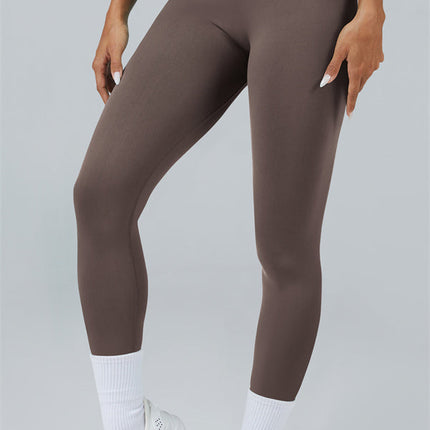 The Elevate Leggings