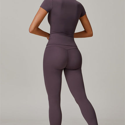The Oasis T-shirt Leggings 2-Piece Set