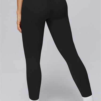 The Elle Form Leggings