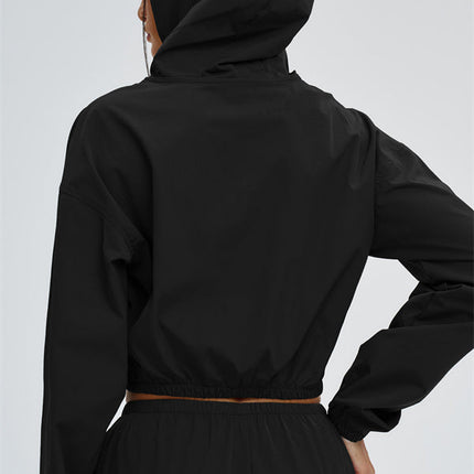 The Svelte UV protection Crop Hoodie Sweatpants 2-Piece Set