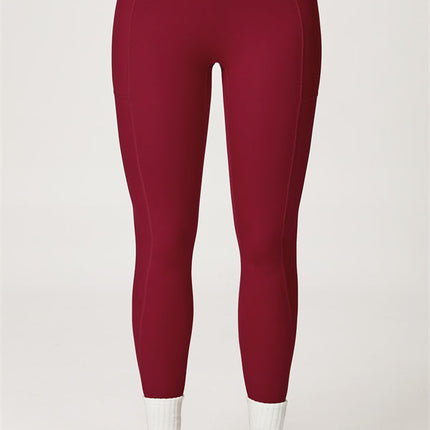 The Glacier Sports Bra Leggings 2-Piece Set