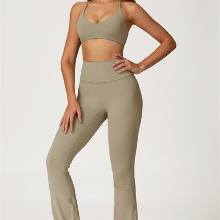 The Lily Sports Bra Flared Leggings 2-Piece Set