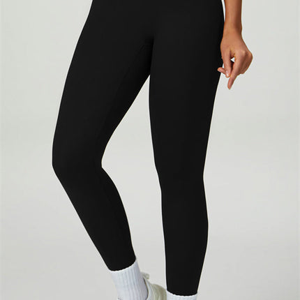 The Seraphine Halter Crop Top Leggings 2-Piece Set