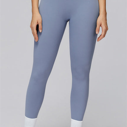 The Elle Form Sports Bra Leggings 2-Piece Set