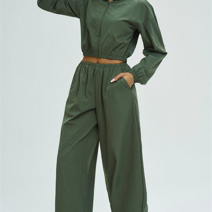 The Svelte UV protection Crop Hoodie Sweatpants 2-Piece Set