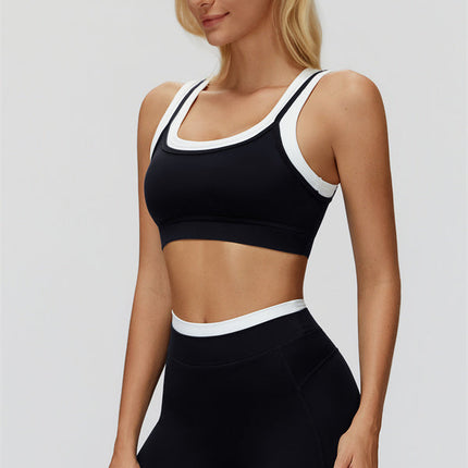 The Canyon Sports Bra Shorts 2-Piece Set